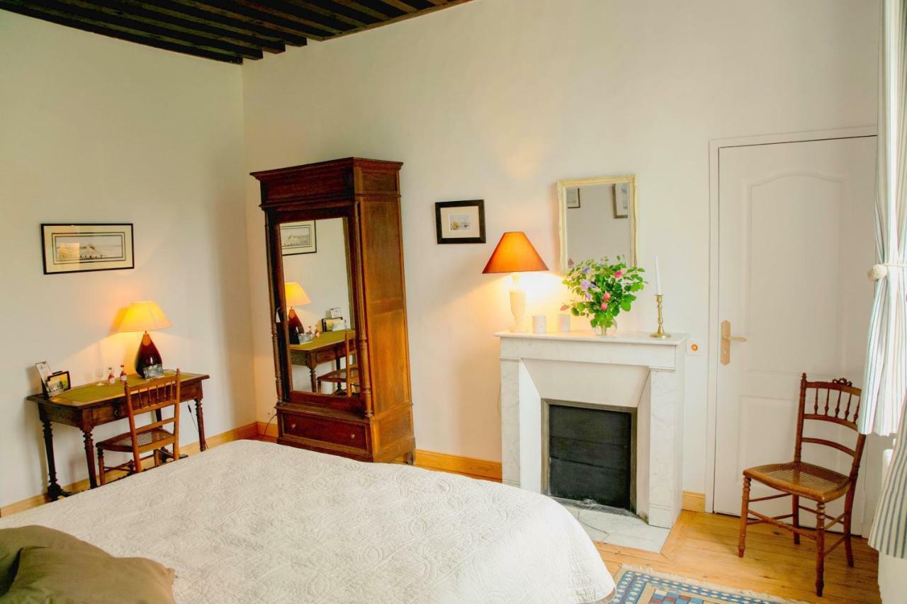 Bed&Breakfast Chateau Les Cèdres Bretteville-l'Orgueilleuse Extérieur photo